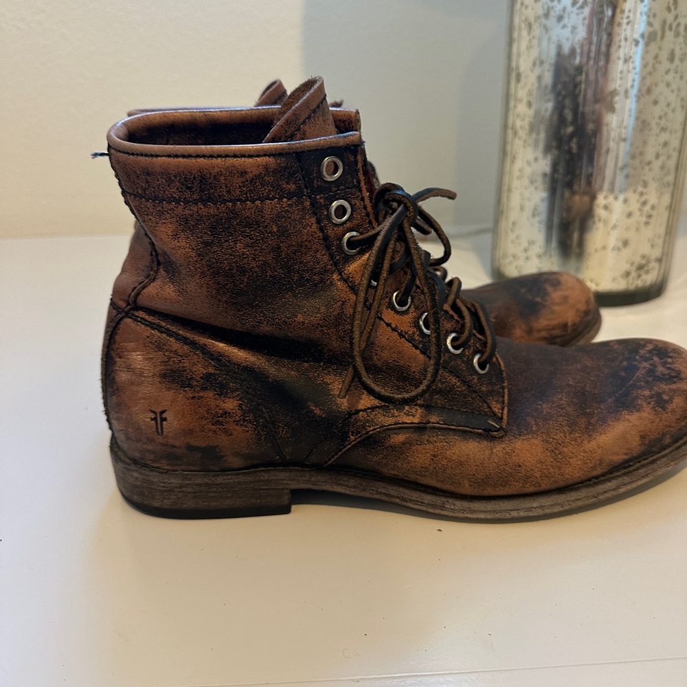 Frye Men's Distressed Brown Leather Boots